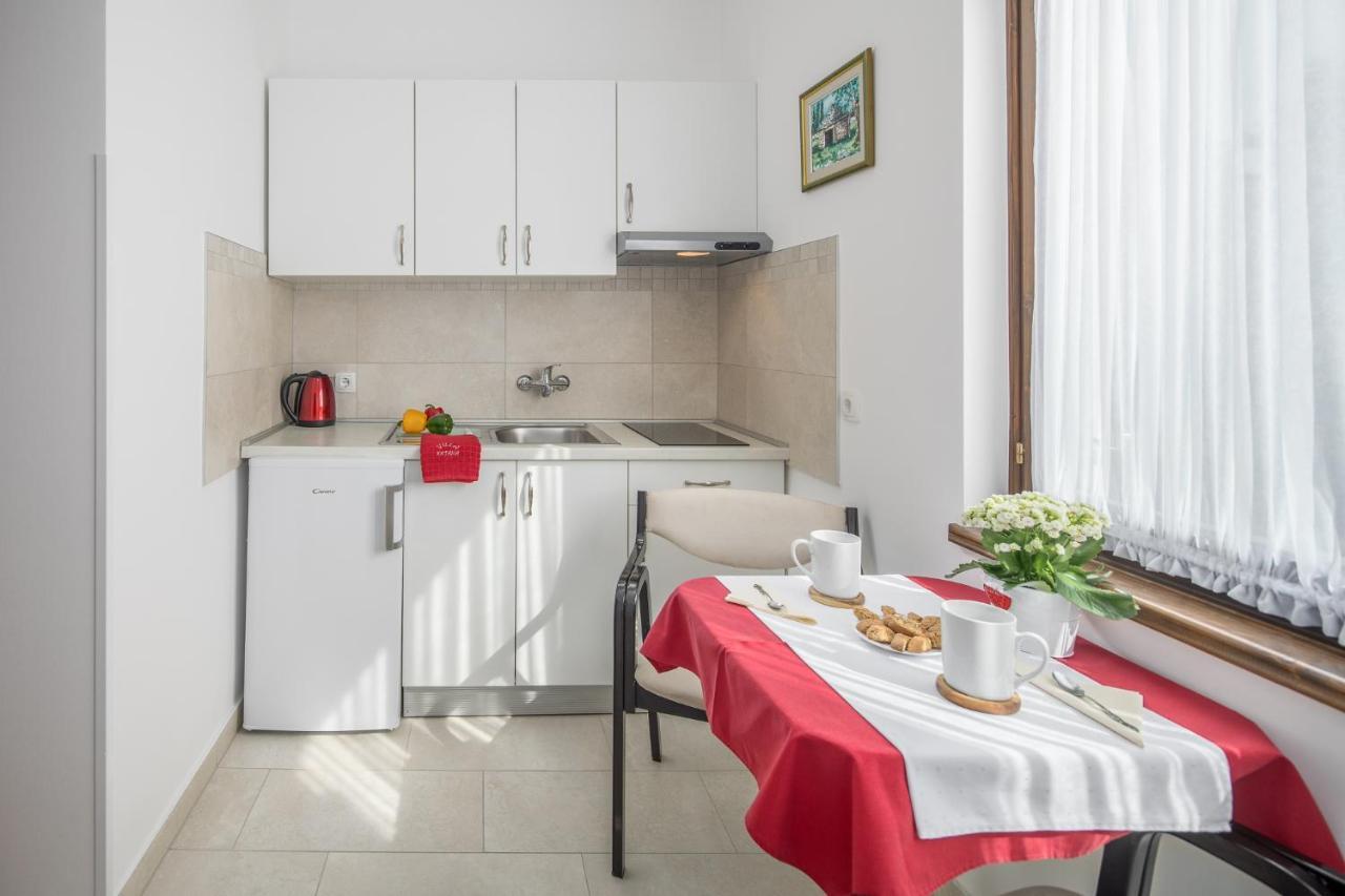 Apartments Villa Katana Poreč Eksteriør billede