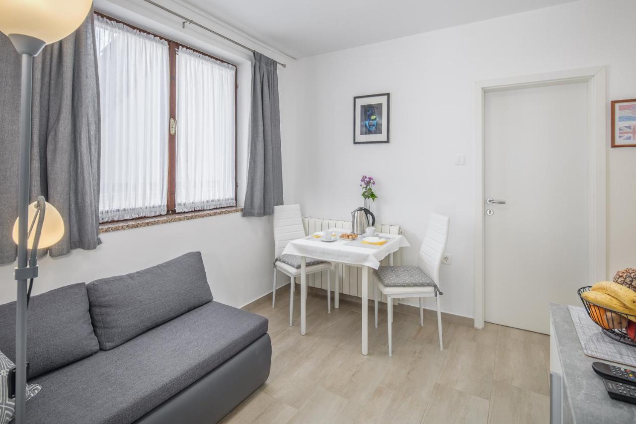 Apartments Villa Katana Poreč Eksteriør billede