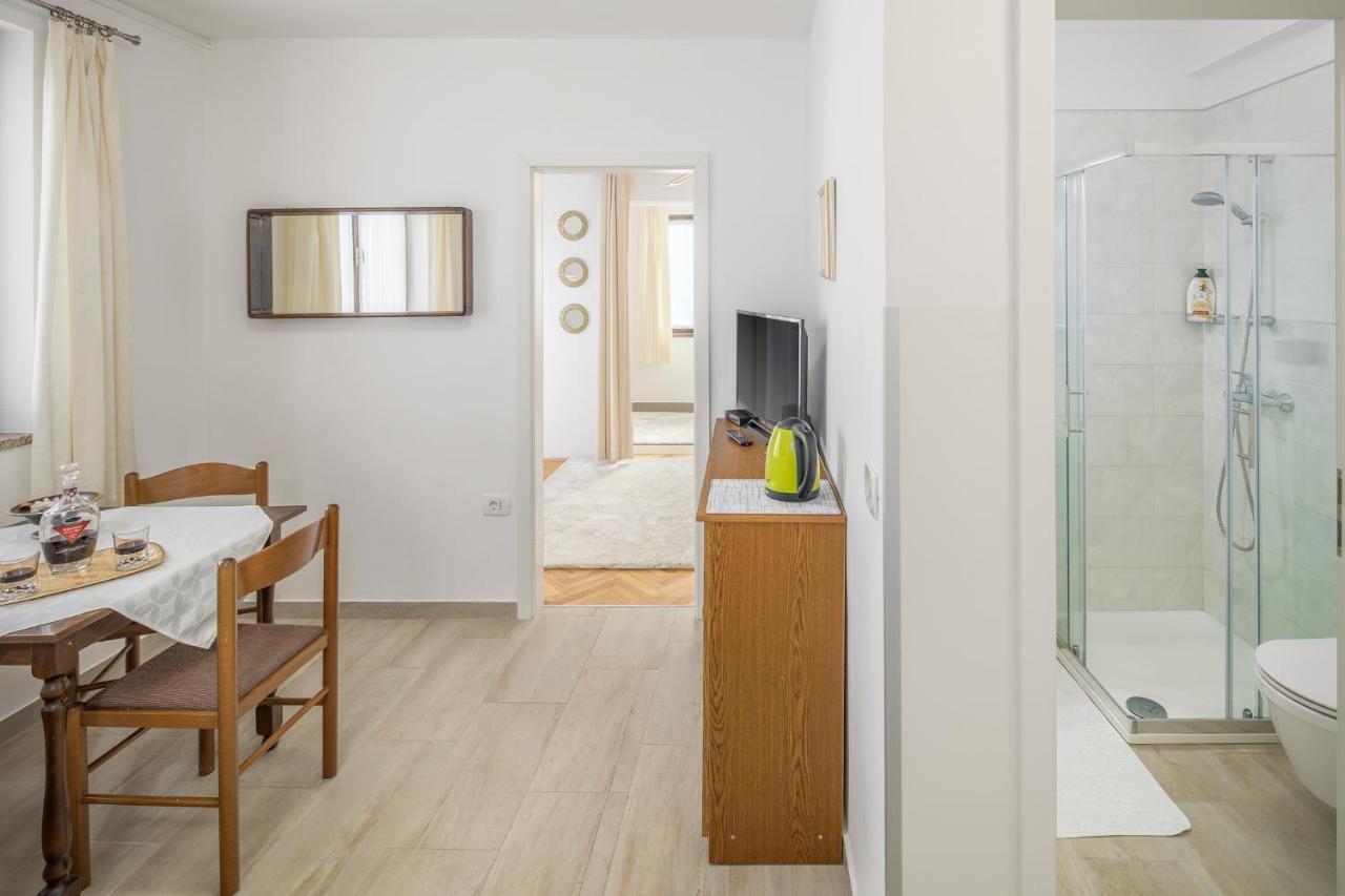 Apartments Villa Katana Poreč Eksteriør billede
